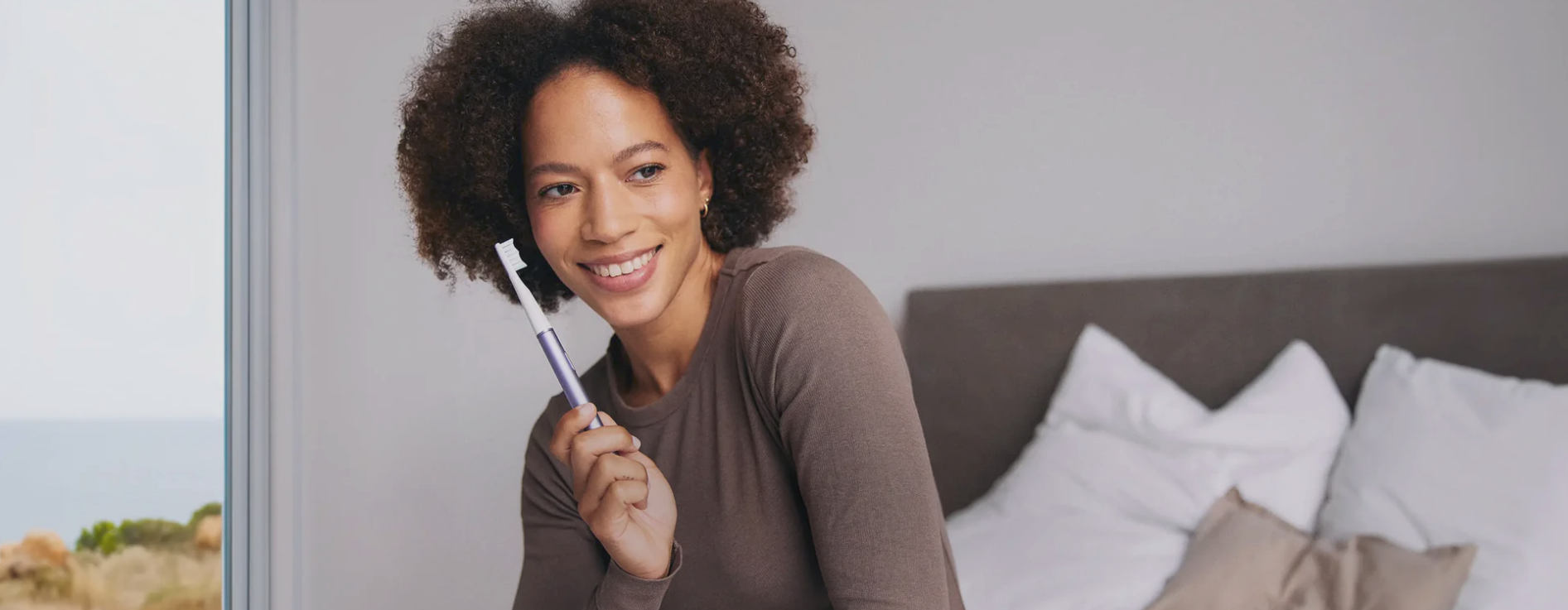 Dynasmile Image with text Overlay Desktop Image