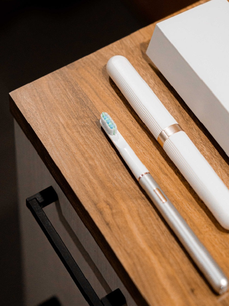 Dynasmile Image with Text Overlay Mobile Image